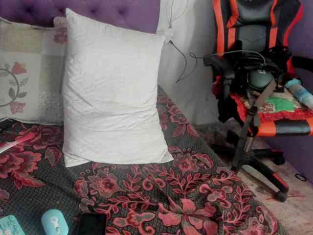 MargothClain webcam