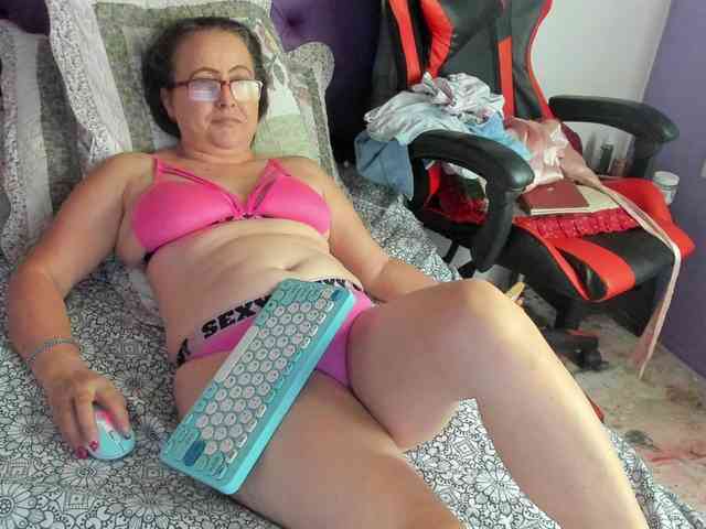MargothClain webcam