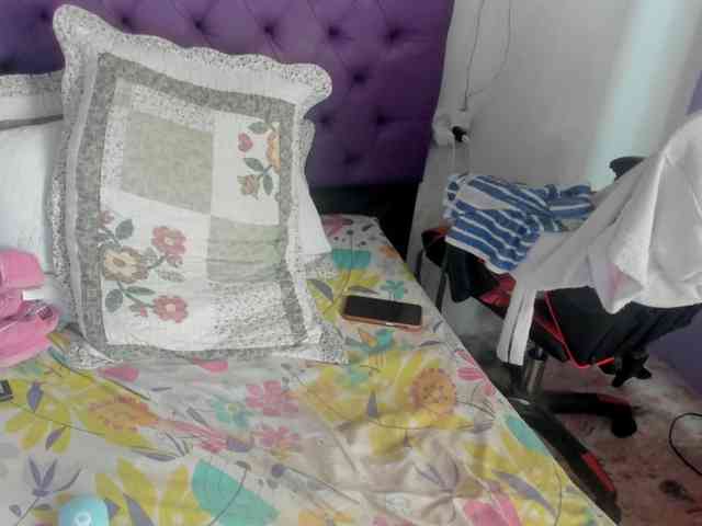 MargothClain webcam