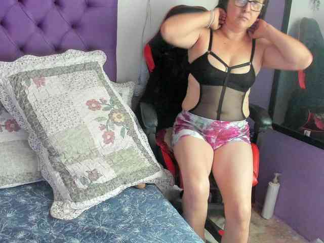 MargothClain webcam