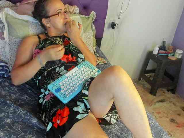 MargothClain webcam