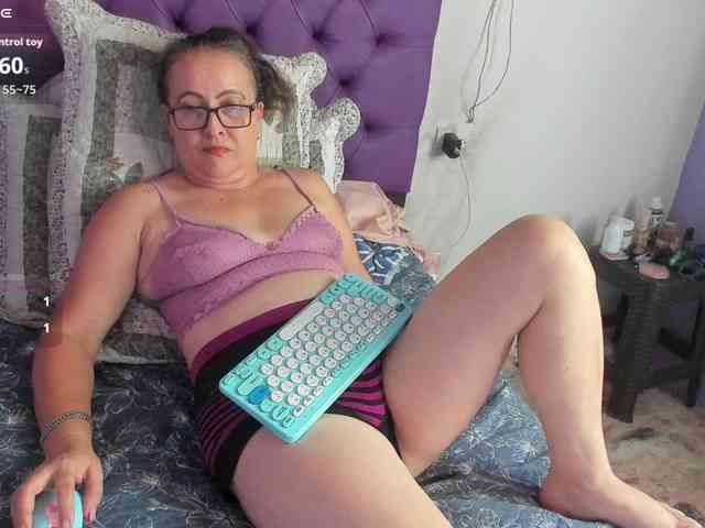 MargothClain webcam