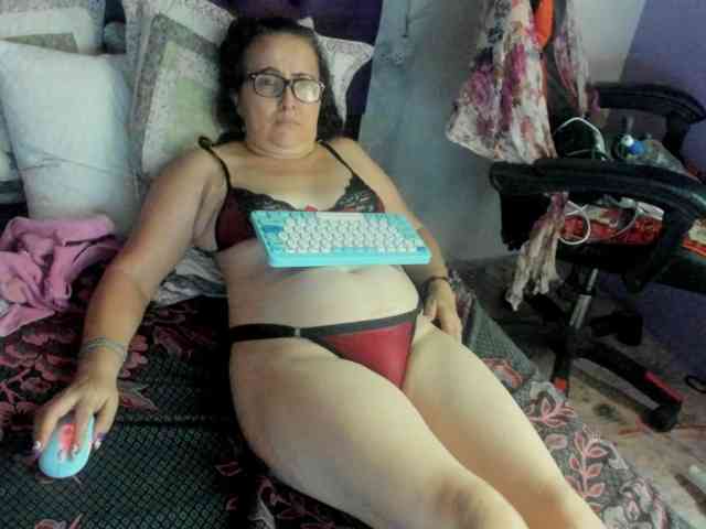 MargothClain webcam