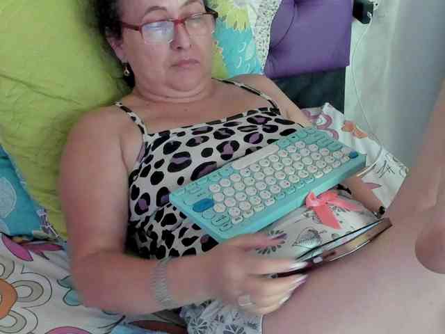 MargothClain webcam