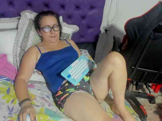 MargothClain webcam