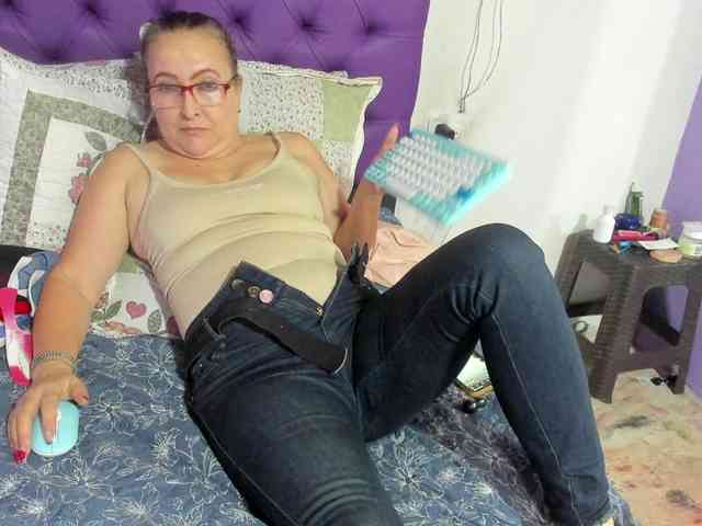 MargothClain webcam