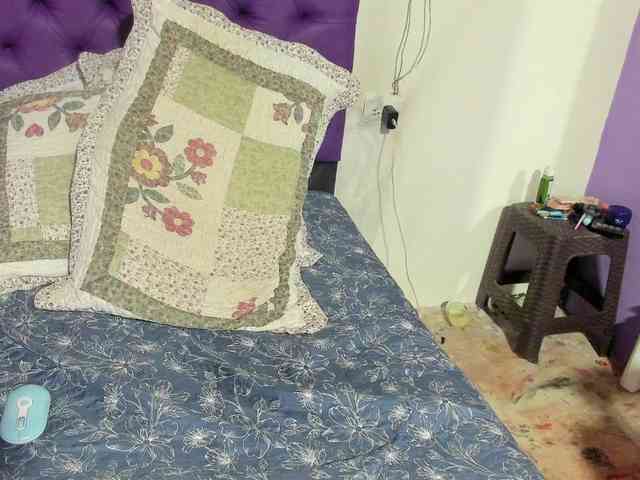 MargothClain webcam