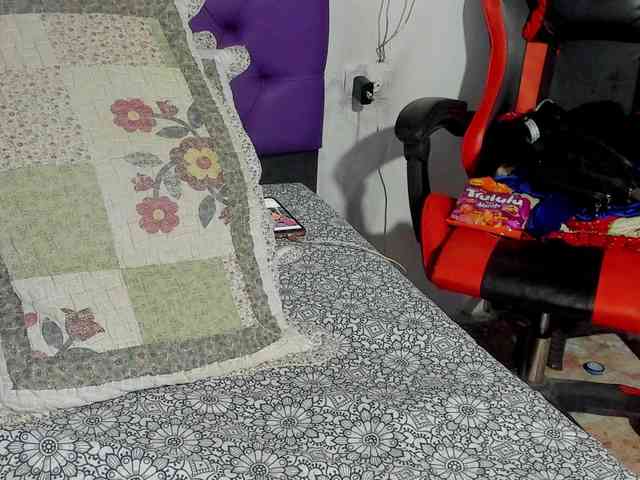 MargothClain webcam