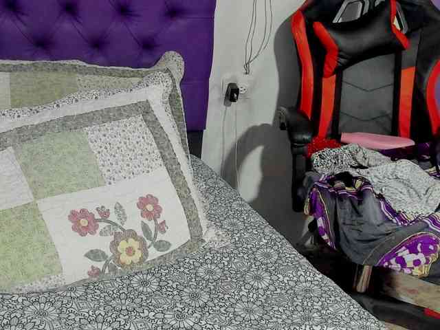 MargothClain webcam