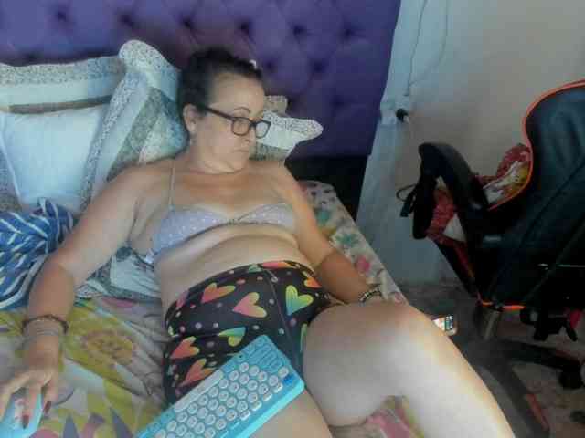 MargothClain webcam