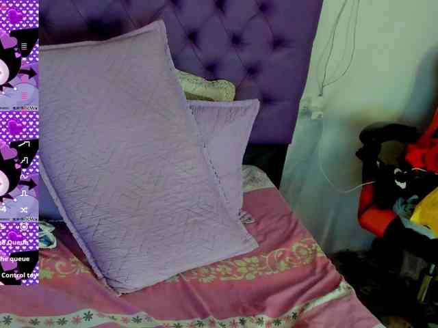 MargothClain webcam