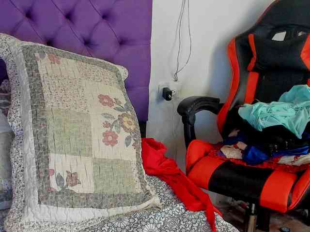 MargothClain webcam