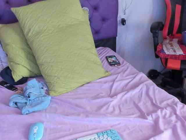 MargothClain webcam