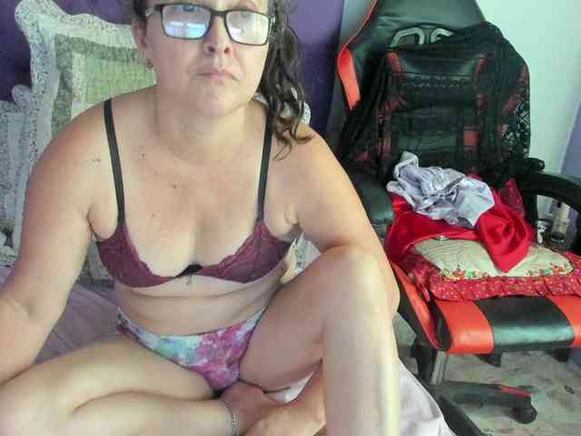MargothClain webcam