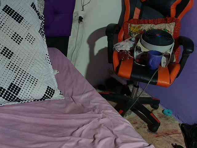 MargothClain webcam