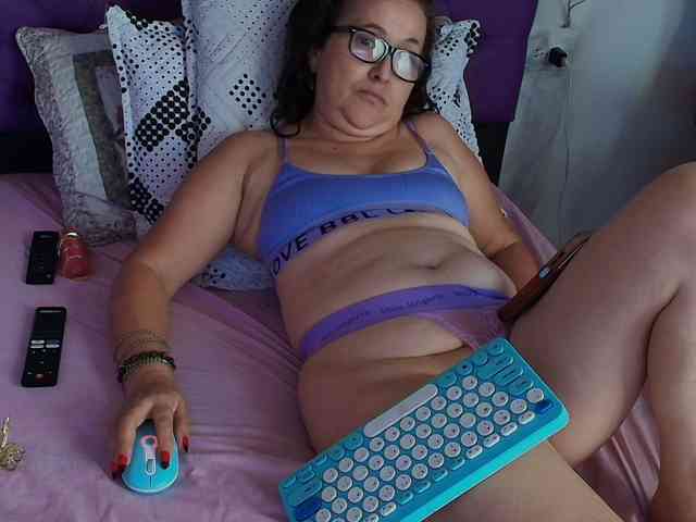 MargothClain webcam