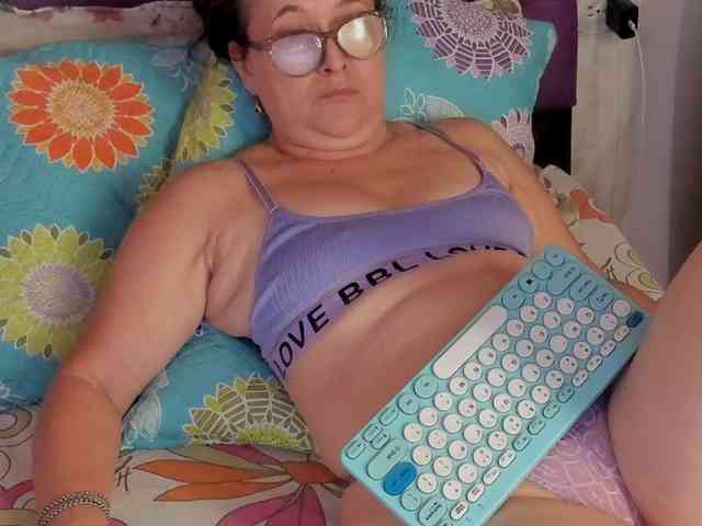 MargothClain webcam