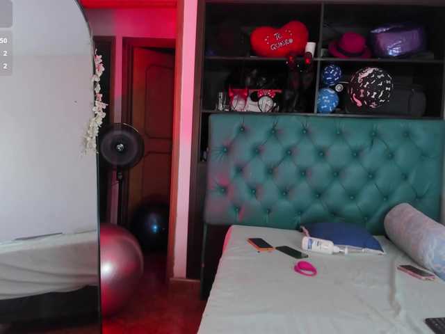 xcarlet1