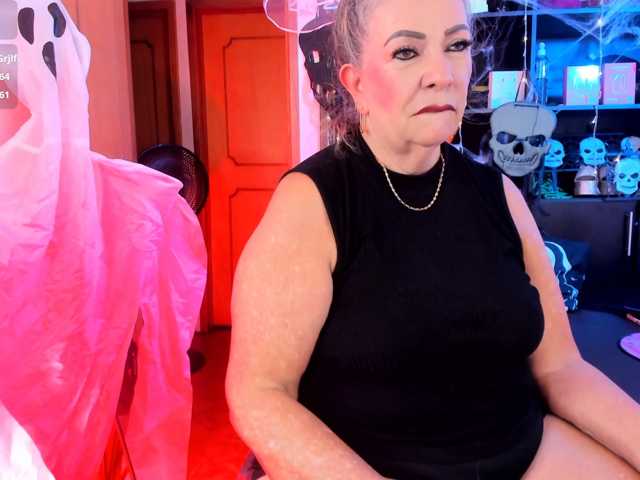 xcarlet1