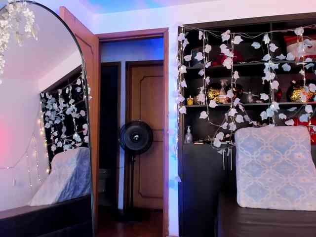 sarai_dupont webcam