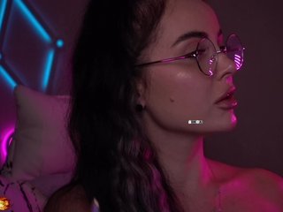AmaReda Porn Show