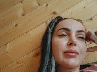 AmaReda Porn Show