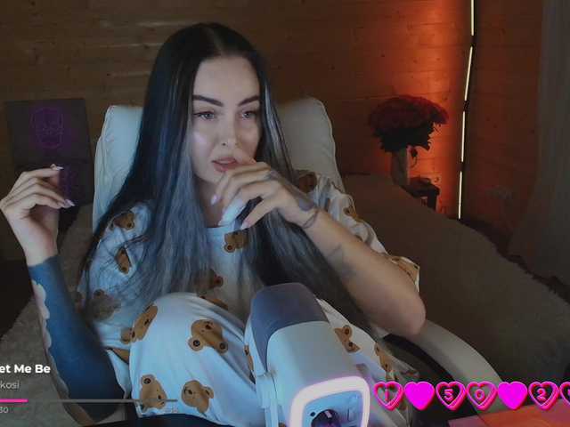 your-red-wine live cam on BongaCams
