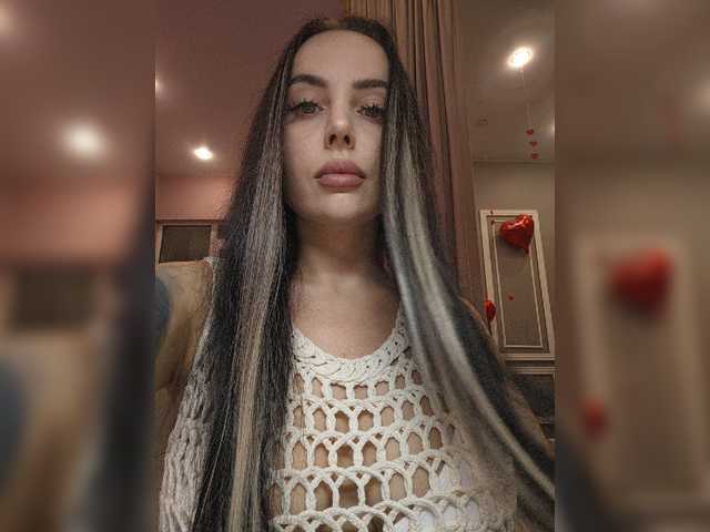 your-red-wine live cam on BongaCams