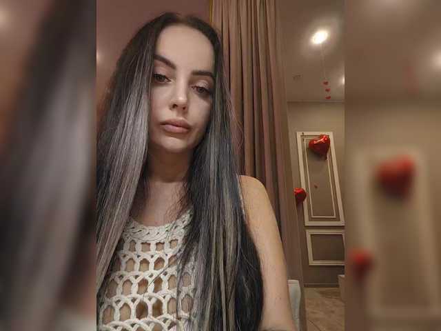 your-red-wine live cam on BongaCams
