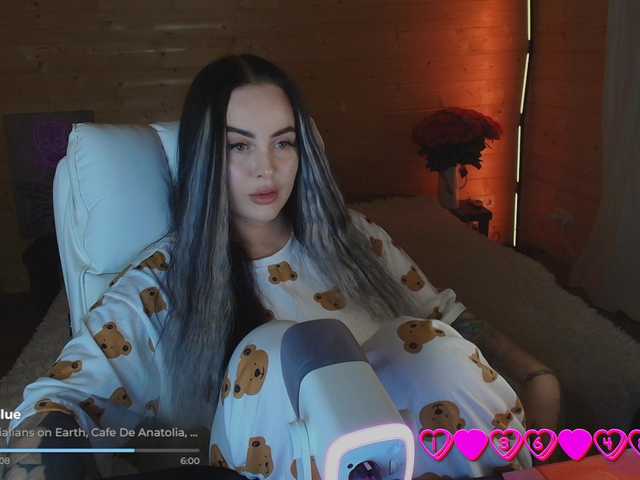 your-red-wine live cam on BongaCams