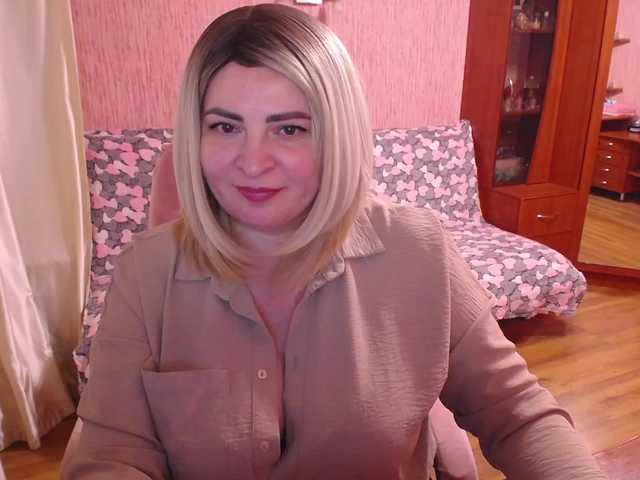 -MeowMeow- live cam on BongaCams