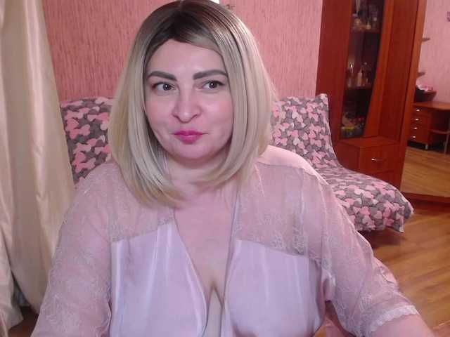 -MeowMeow- — live female cam