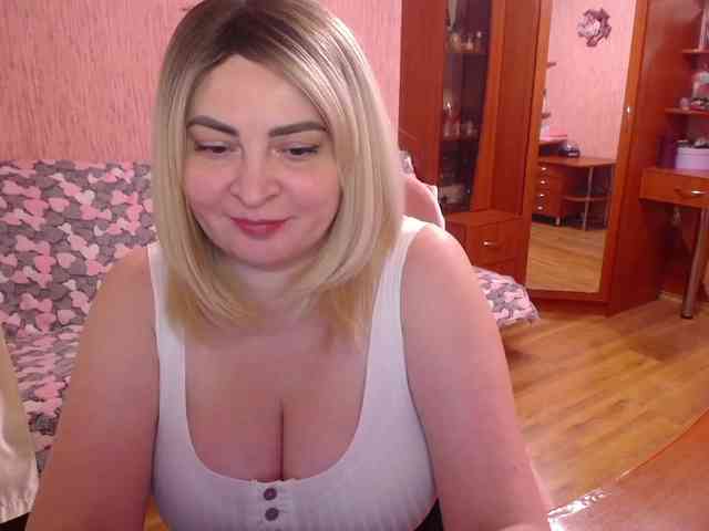 -MeowMeow- webcam