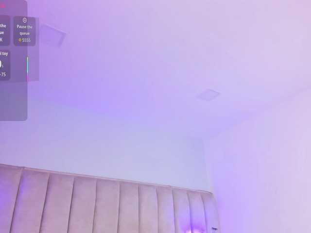 EllaThorne's BongaCams show and profile