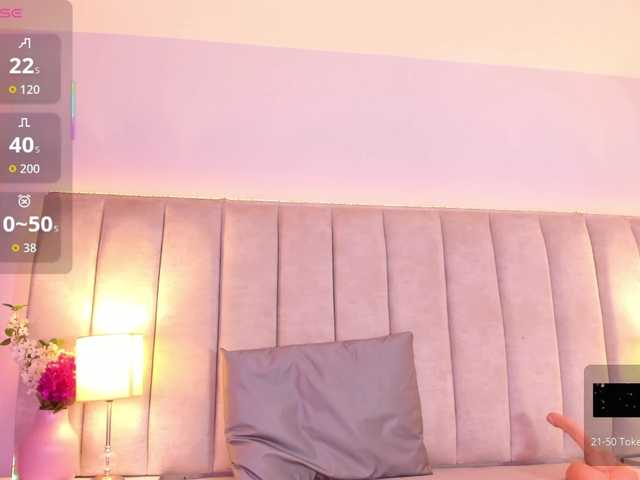 EllaThorne live cam on BongaCams