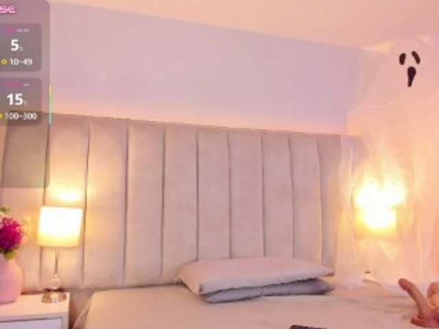 EllaThorne live cam on BongaCams