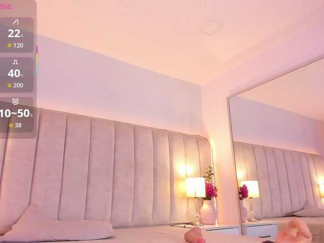 EllaThorne live cam on BongaCams