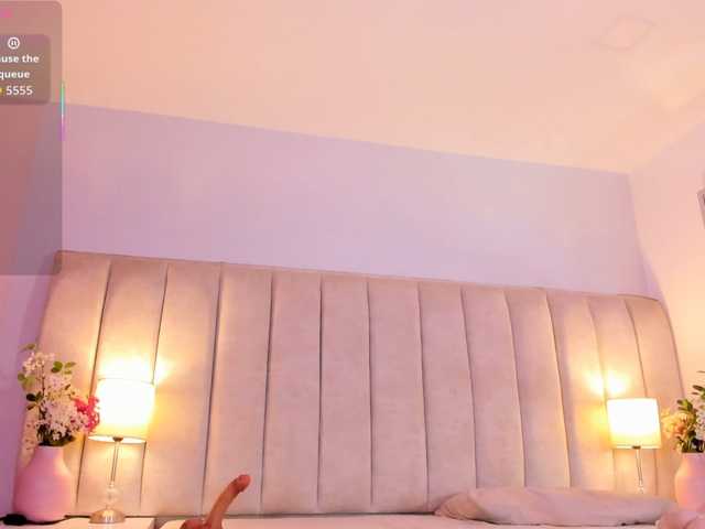 EllaThorne live cam on BongaCams