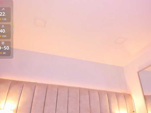 EllaThorne live cam on BongaCams