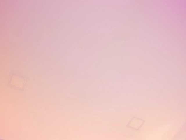 EllaThorne live cam on BongaCams