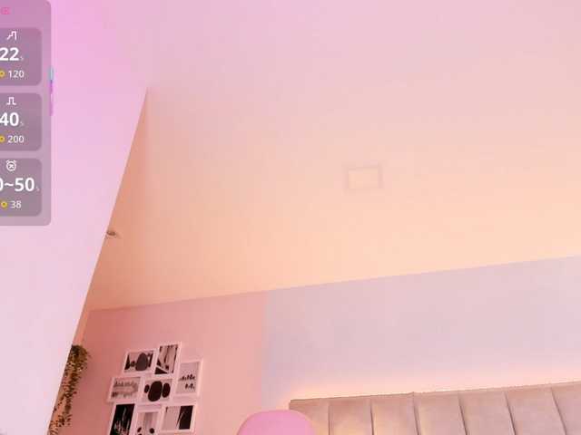 EllaThorne live cam on BongaCams