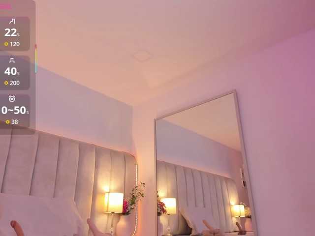 EllaThorne live cam on BongaCams