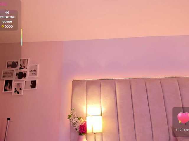 EllaThorne live cam on BongaCams