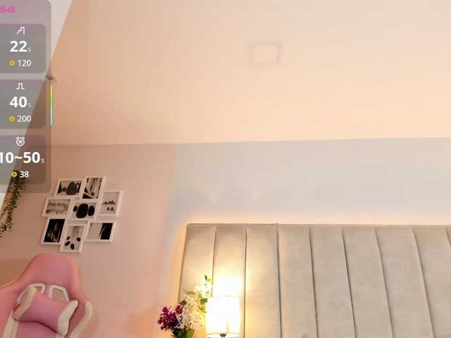 EllaThorne live cam on BongaCams