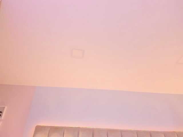 EllaThorne live cam on BongaCams