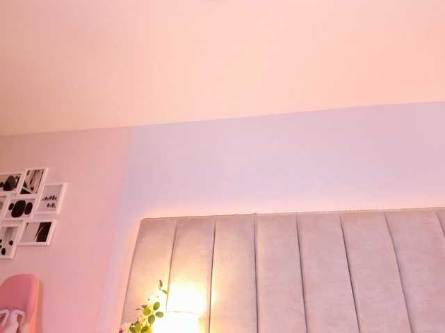 EllaThorne live cam on BongaCams