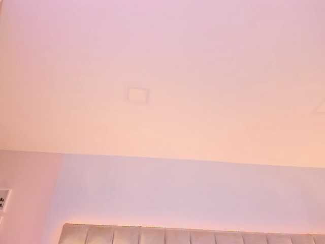 EllaThorne live cam on BongaCams