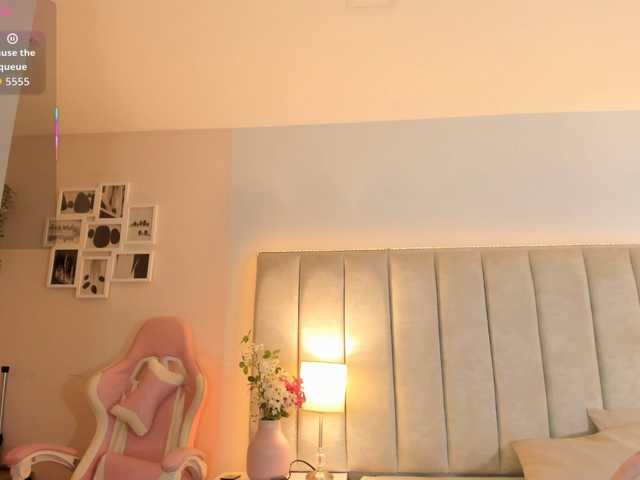 EllaThorne live cam on BongaCams