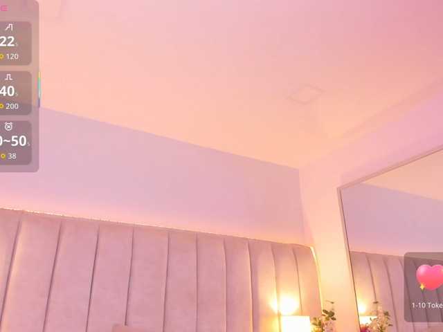 EllaThorne live cam on BongaCams