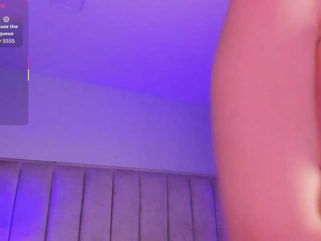 EllaThorne's BongaCams show and profile